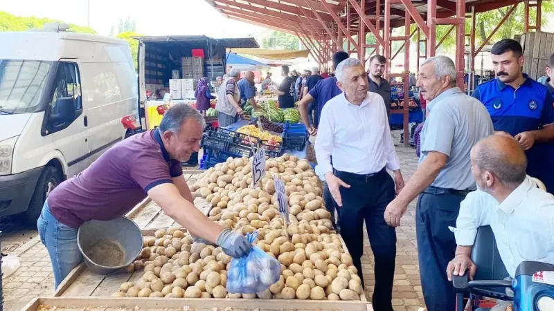 Şefaatli Pazar Esnafına Başkan Bozkurt’tan Destek!