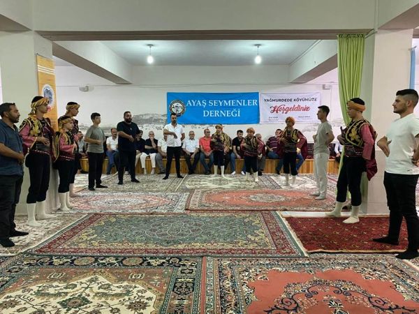 Ankara Ayaş’ta Geleneksel "Divan Gecesi" Coşkusu