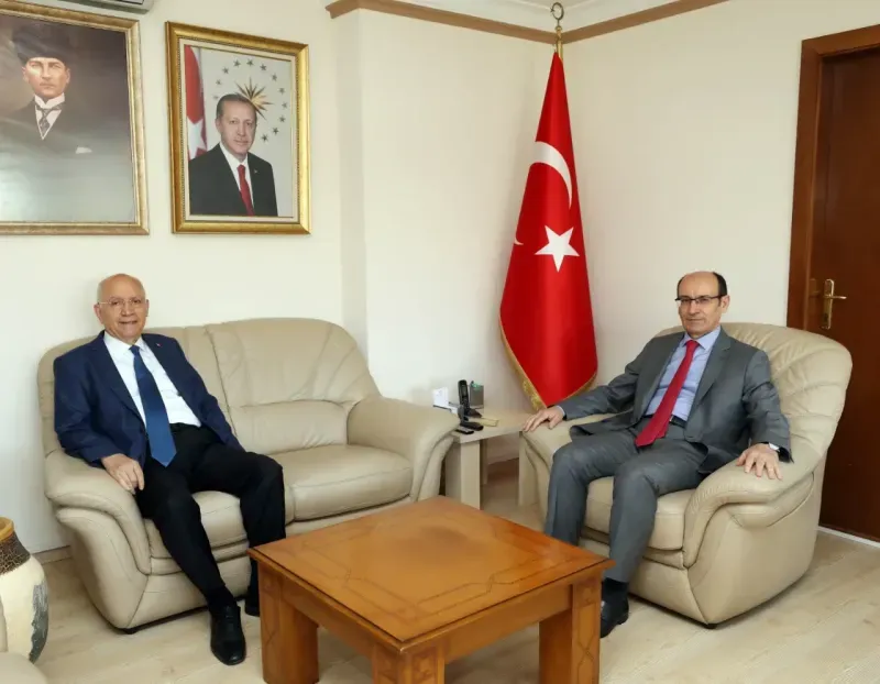 Yenimahalle Belediye Başkanı Fethi Yaşar’dan Kaymakam Kurtbeyoğlu’na ziyaret