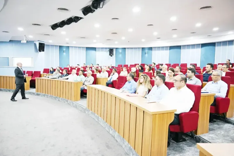 Belediye metruk yapılarla mücadele ediyor İmar kanunu ve uygulamaları anlatıldı