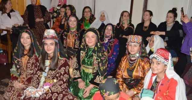Bakır kazan çalıp 500 yıllık âdeti yaşattılar