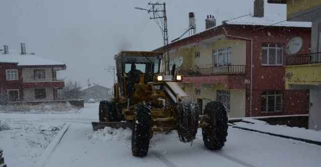 Yozgat’ta karlı mücadele