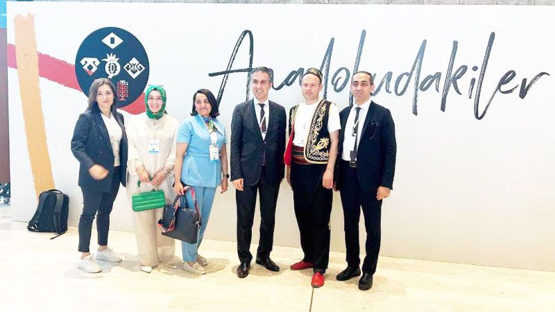 Aydıncık'ın Değerli Taşları İstanbul'da Göz Kamaştırdı!