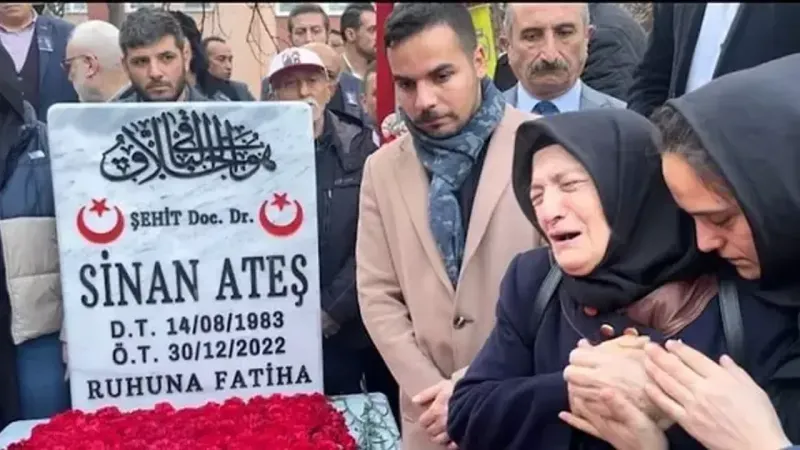 Saniye Ateş Kimdir, Neden Fenalaştı?