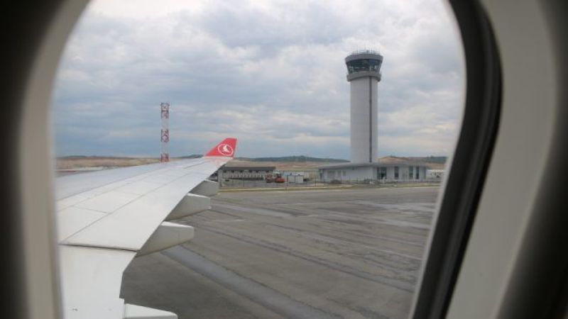 Hava Trafik Kontrolörleri İkinci Kez Eylem Kararı Aldı: Yaz Döneminde Uçuşlarda Rötarlar Bekleniyor!