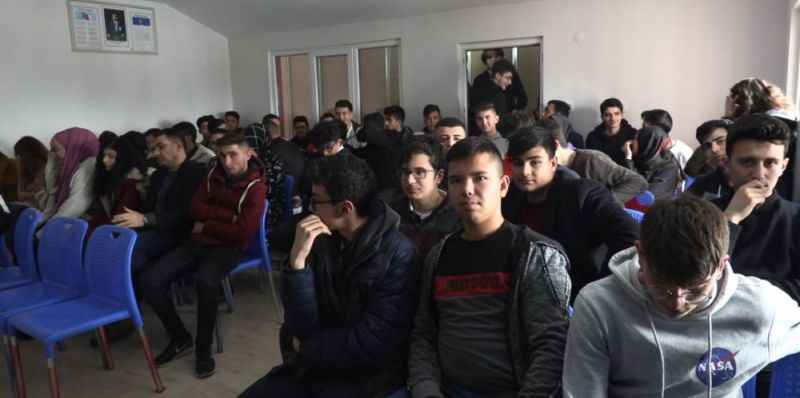 Çiftçi, Bil Koleji’nde tecrübelerini anlattı