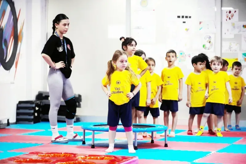 Yenimahalle’de yaz okulu heyecanı 600 öğrenci yaz okuluna kayıt yaptırdı