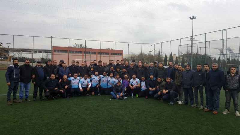 Başkentte’ki Yozgatlı Dernekler Federasyonu’nun düzenlediği ‘Barış Pınarı Harekatı Futbol Turnuvası’ sürüyor