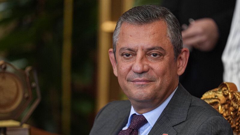 Özgür Özel'in En Çok Dinlediği Şarkılar
