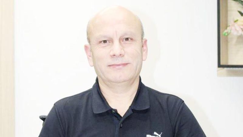 Yozgatspor eski Teknik Direktörü Erhan Kayaaslan Milli Takımı değerlendirdi   Teşekkürler Bizim çocuklar!
