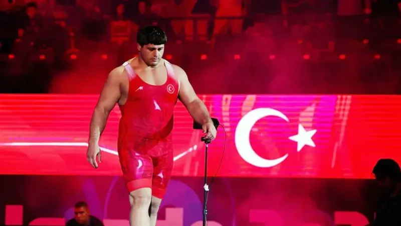 Milli Güreşçi Rıza Kayaalp Olimpiyatlarda yer almayacak