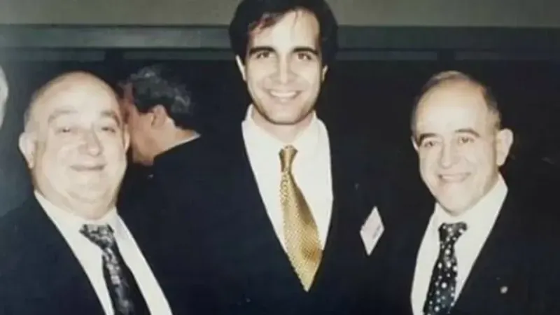 Bedri Eran Tapan Kimdir?