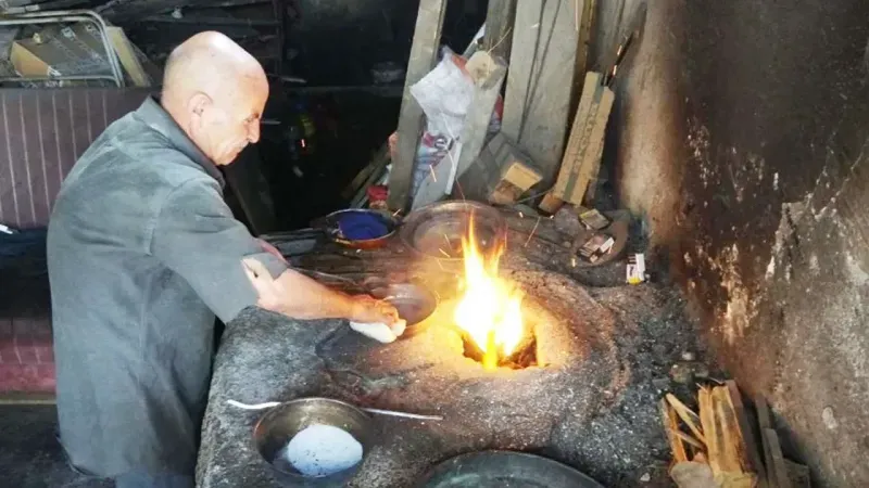 Yozgat’ın Son Kalaycısı: Mesleğin Geleceği Tehlikede…