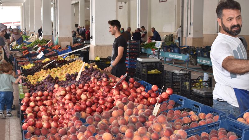 Yozgat’ta Pazar Tezgahlarında Durgunluk Yaşanıyor