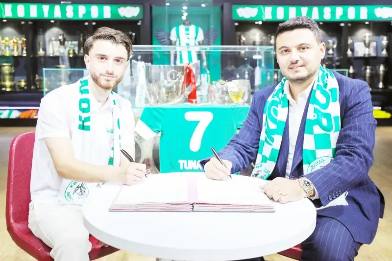 Yozgatlı futbolcu Süper Lig takımına transfer oldu