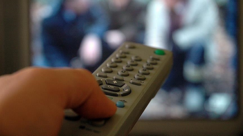 Bu Akşam Ekranlara Kilitleneceksiniz! 13 Temmuz TV Yayın Akışı: Hangi Diziler Var? En Popüler Programlar Hangileri?
