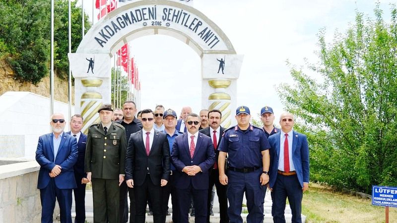 Akdağmadeni Belediye Başkanı Yalçın: Kahramanlarımızı Unutmuyoruz!