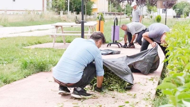 Sorgun’da Park ve Bahçelerde Temizlik Seferberliği!