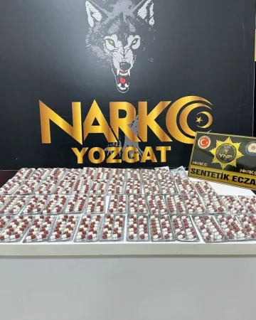 Yozgat’ta Uyuşturucu Satıcılarına Darbe: 5 Şüpheli Tutuklandı! Yozgat'a zehri şehir dışından getiriyorlardı