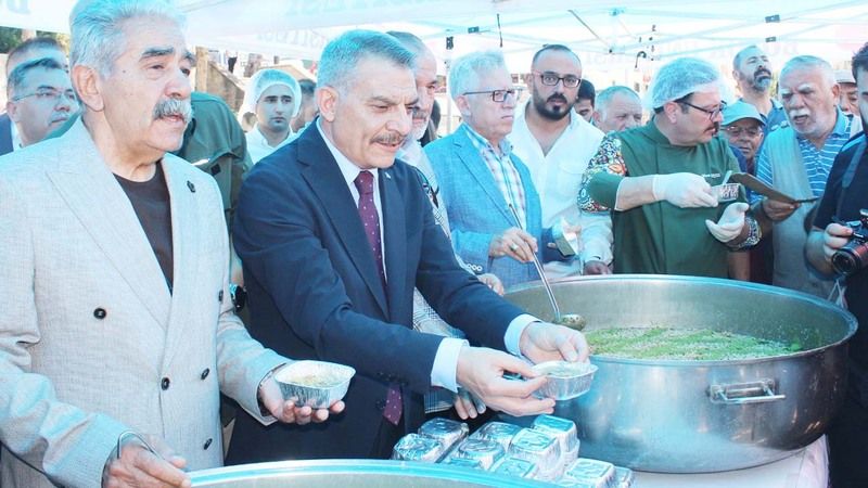 Yozgat’ta Birlik ve Kardeşlik Rüzgarı: Aşure İkramı
