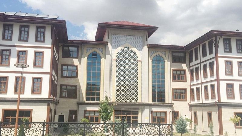 Yozgat Diyanet Eğitim Merkezi nerede bulunuyor? Diyanet Eğitim Merkezi’ne nasıl giderim, konumu ve iletişim numarası…