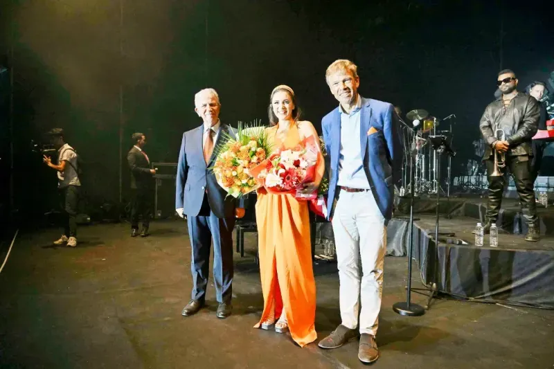 Bu yıl 100. yılı kutlandı.. Karsu konser verdi
