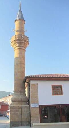 Yozgat’ın tarihi camileri nerede bulunuyor? Alacalıoğlu Camii'ne nasıl giderim? Konum ve bilgileri…