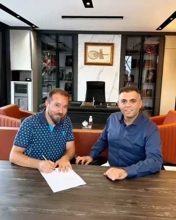 İkinci kez takımın hocası oldu Taraftar şampiyonluk bekliyor