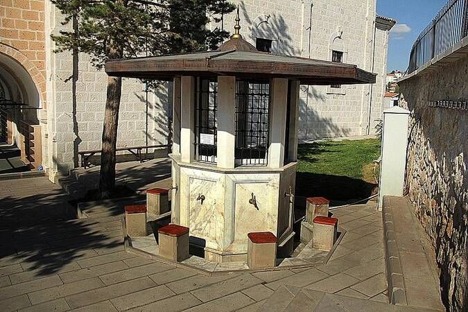 Yozgat’ın tarihi camileri nerede bulunuyor? Akdağmadeni İstanbulluoğlu (Kilise) Cami'ne nasıl giderim? Konum ve bilgileri…