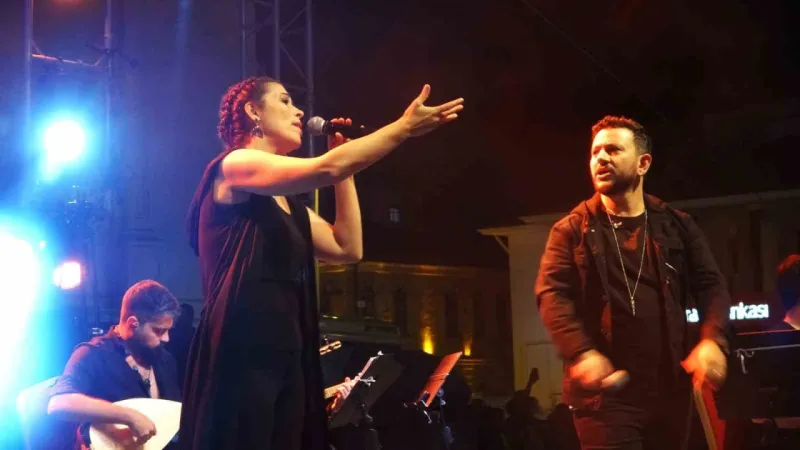 Yozgat meydanında gelini damadı olmayan 4 gün 4 gece düğün!