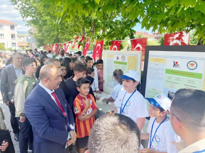 Yozgatlı eğitimcinin örnek başarısı: Şanlıurfa'da başladı Aksaray'dan Erzincan'a güzel işler yaptı!