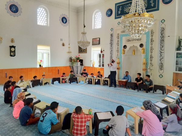 Yozgat Hz. Osman Camii'nde Yaz Kur'an Kurslarına Yoğun İlgi