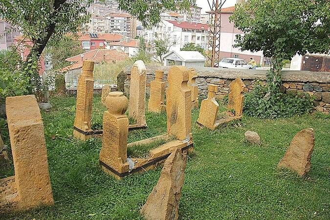 Yozgat’ın tarihi camileri nerede bulunuyor? Tekke Arap Dede Camii'ne nasıl giderim? Konum ve bilgileri…