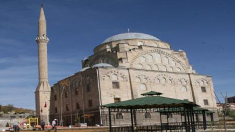 Yozgat'ta Abdulhamithan Camii'nde Yaz Kur'an Kurslarına yoğun ilgi