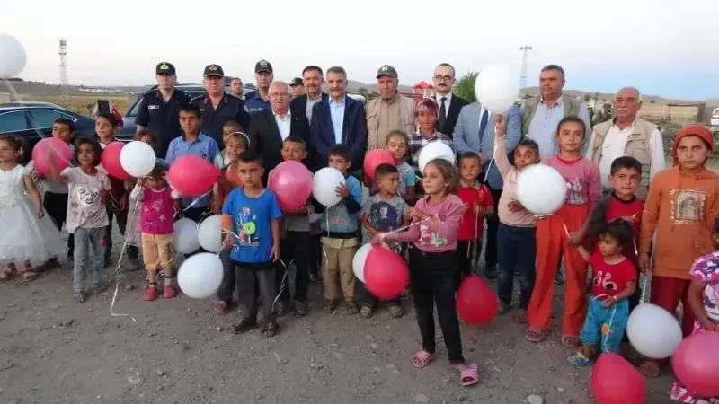 Yozgat’ta Unutulmaz Bir Gün! Mevsimlik İşçilerin Çocukları Şenlikte Coştu!