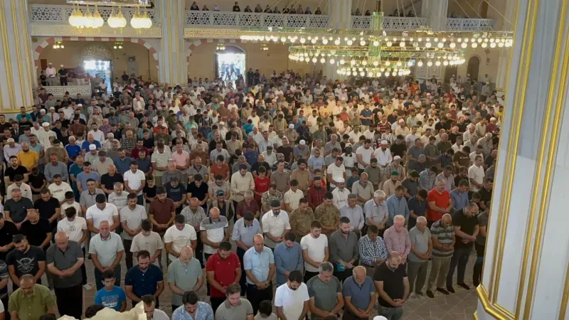 Yozgat'ta Duygusal Anlar: Heniyye İçin Gıyabi Cenaze Namazı Kılındı