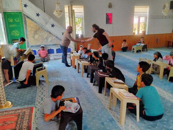 Yozgat Alperen Ocakları Çocukların Yanında