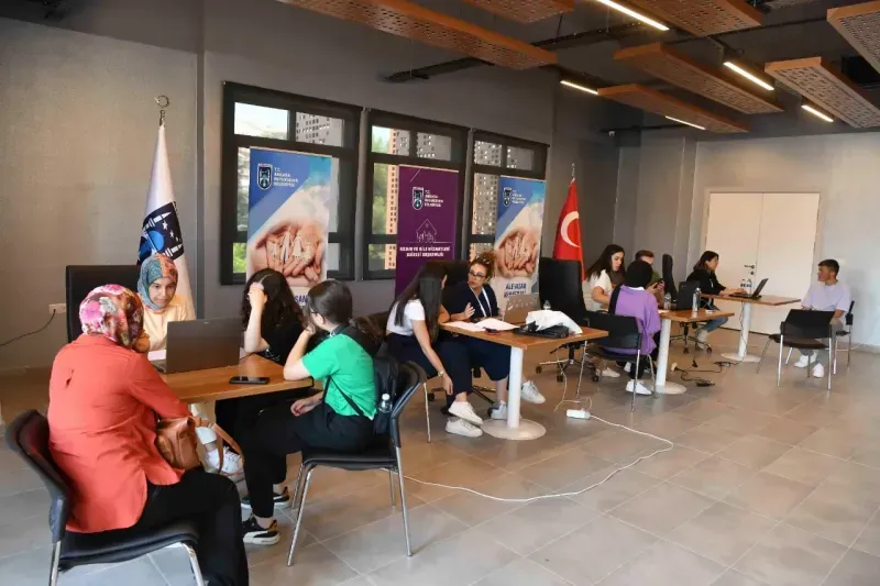 “Öğrenci dostu” uygulamaları sürüyor... Öğrenciler teşekkür ediyor