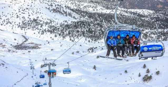 Denizli Kayak Merkezi rekora koşuyor