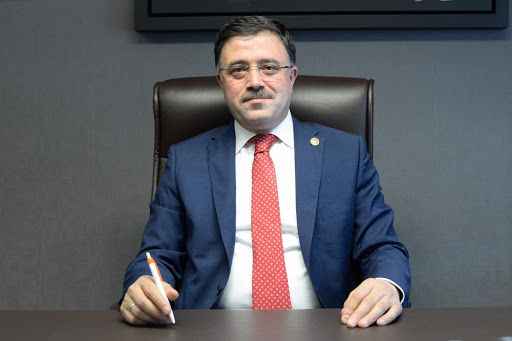 Yozgat'ın sevilen eğitimcisi Mustafa Başer'in vefatının üzerinden 1 yıl geçti, önceki dönem Milletvekili Yusuf Başer, ağabeyini unutmadı..