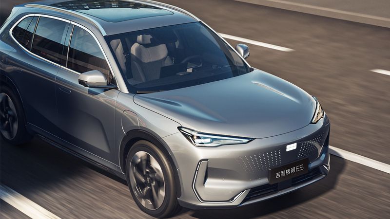Türkiye'ye Geliyor En Ucuz Elektrikli SUV Geely Galaxy E5 Kartlar Yeniden Dağıtılacak