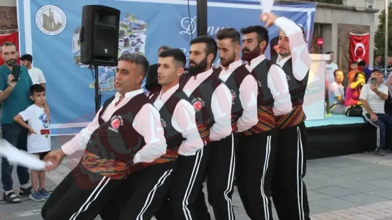 Komşunun Büyük Sivas Buluşması! Halay ve Eğlence Dolu Anlar