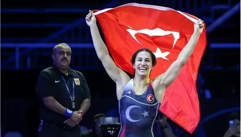 Buse Tosun Çavuşoğlu kimdir?