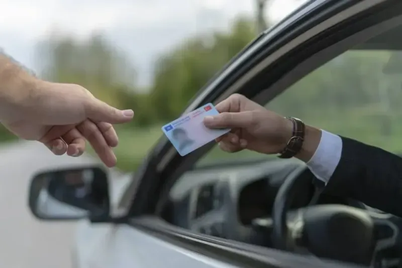 Yozgat'ta 15 TL'ye Ehliyet Yenilemek İçin Koşun, Yoksa 2025'te 12 Bin TL Ödeyeceksiniz!