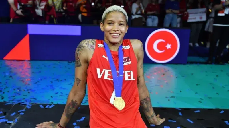 Melissa Vargas'ın Küba'dan Kovulması Sebebi Nedir, Neden Atıldı?