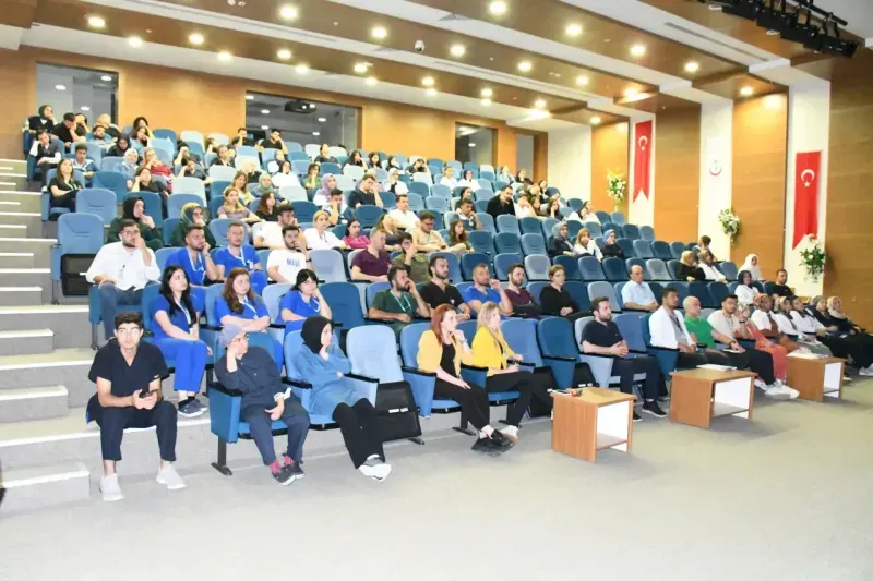 Yozgat Şehir Hastanesinde Hayat Kurtaran Eğitim: Heimlich Manevrası ve CPR Atölyesi!