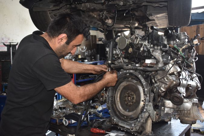 Ankara’nın En Güvenilir Mercedes Servisi: motora da dokunuyor gönüllere de! Mercedes sürücüsünün güvendiği adres