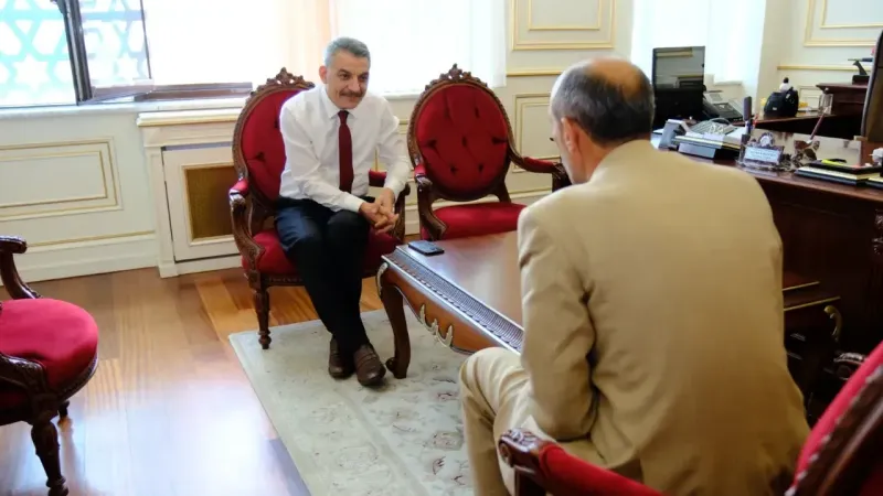 Yozgatlılar Vali Makamında!