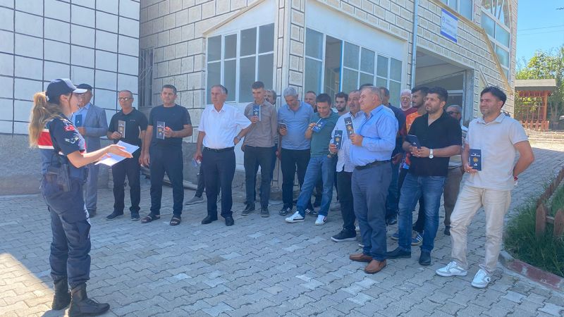 Yozgat İl Jandarma Komutanlığı’ndan Aile İçi Şiddet ve Afet Bilinci Eğitimi