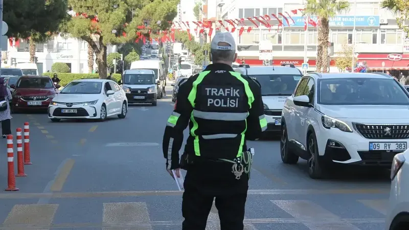 Trafikte Kuralların 'da Yeni Dönem Ceza Yememek İçin Dikkat Edin!